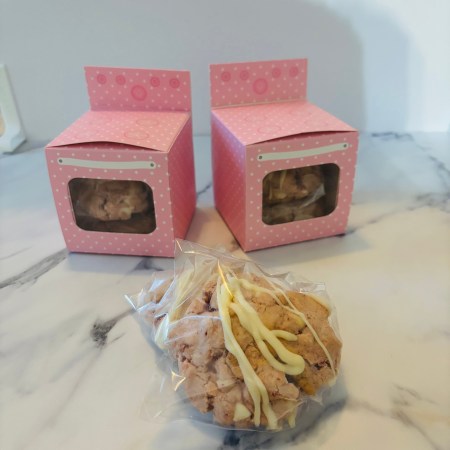 Robin’s Bake Shop Cookie Box